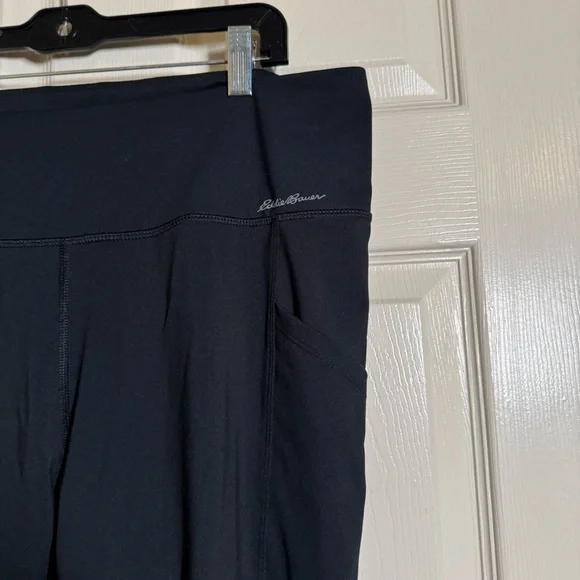 Eddie Bauer Black Performance Leggings Size XL - Picture 2 of 8